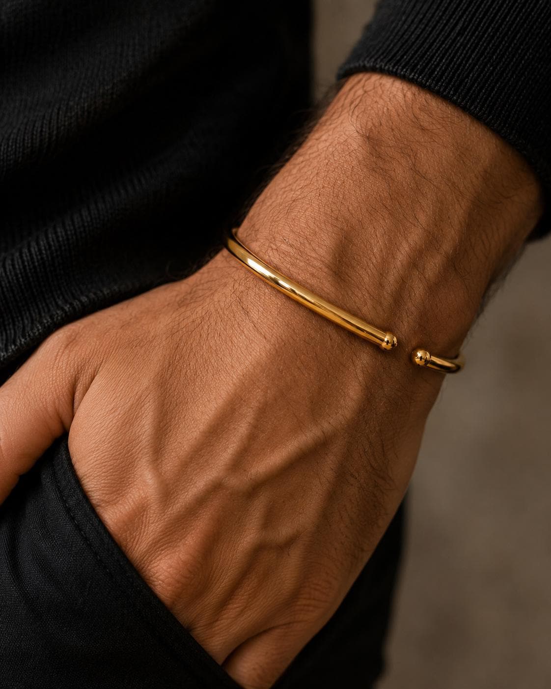 Men's Minimal Solid Brass Cuff Bracelet – alternate product view