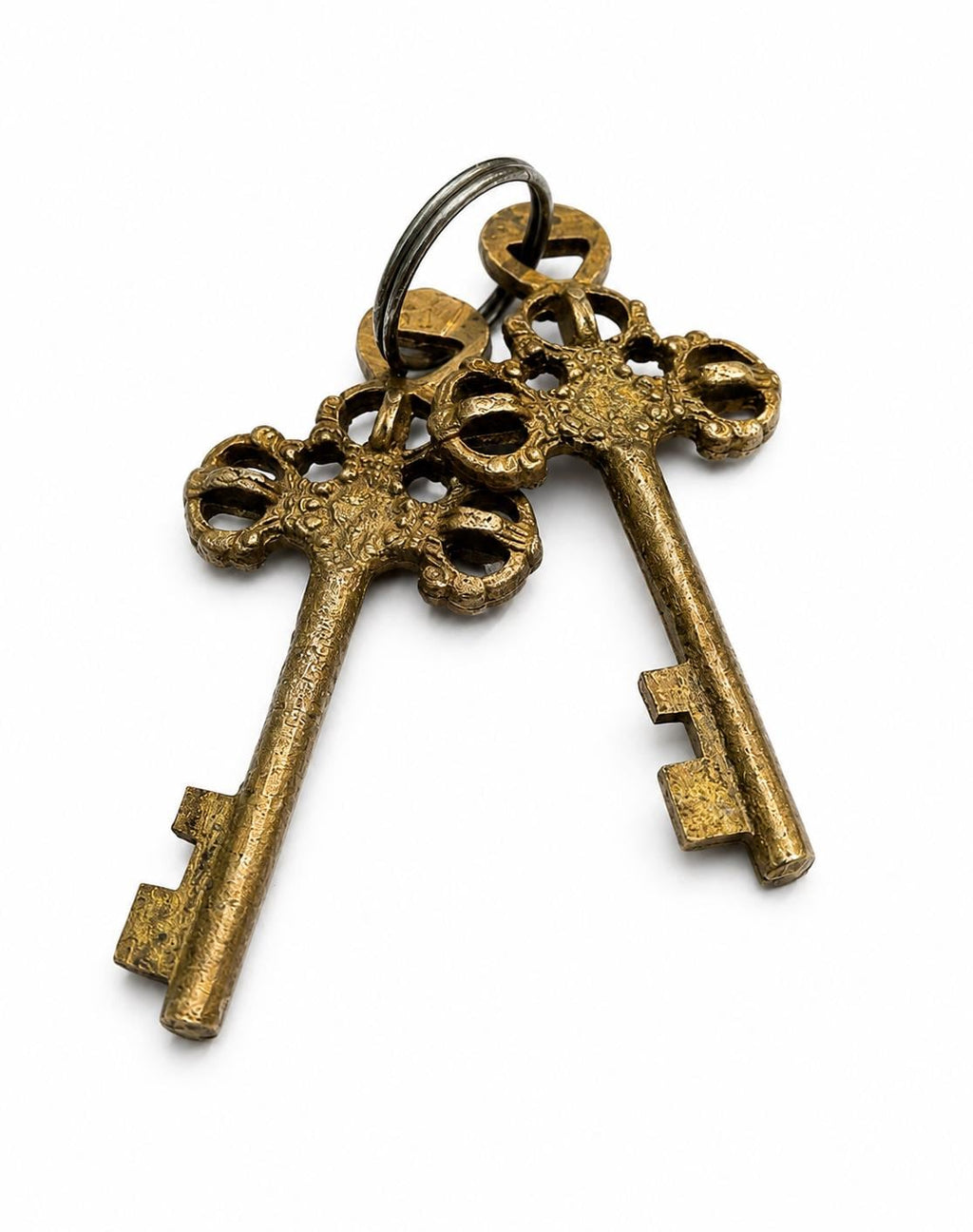 Vintage Brass Elephant Padlock with Keys – alternate product view